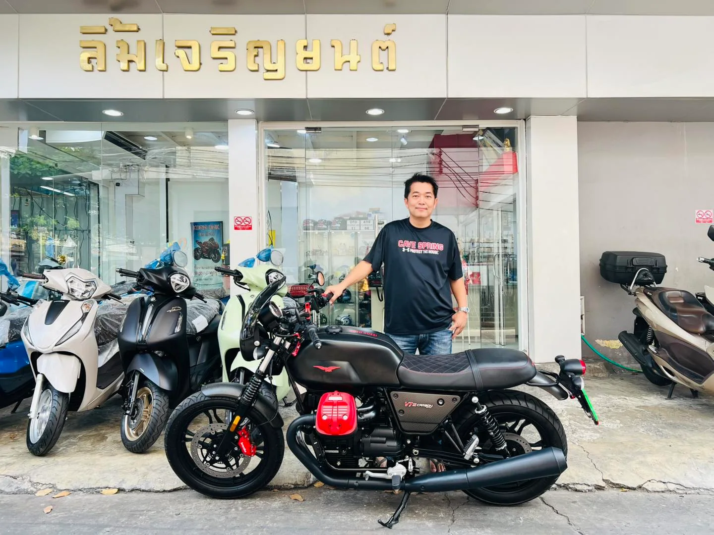 KORN DNK Bangkok verified handover record, Premium Scooter delivery frame 09